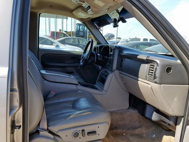 3GKEC16Z63G183949 - 2003 GMC YUKON XL C GOLD photo 5