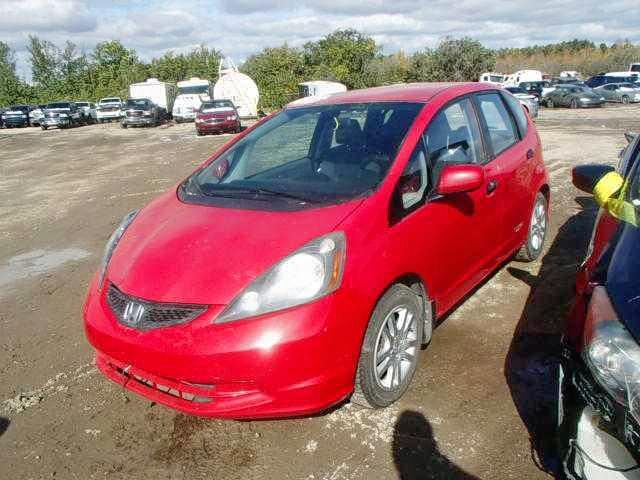 JHMGE87209S803610 - 2009 HONDA FIT RED photo 2