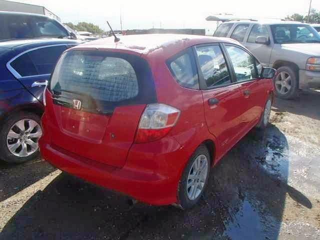 JHMGE87209S803610 - 2009 HONDA FIT RED photo 4