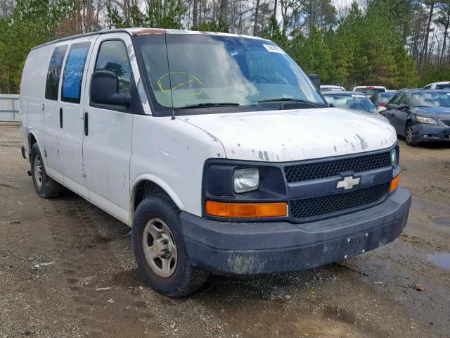 1GCEG15X141116885 - 2004 CHEVROLET EXPRESS G1 WHITE photo 1