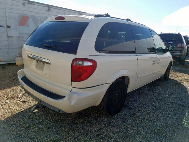 2C4GP44RX5R554007 - 2005 CHRYSLER TOWN & COUNTRY LX  photo 4