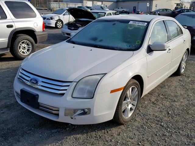 3FAHP08Z58R175749 - 2008 FORD FUSION SEL WHITE photo 2