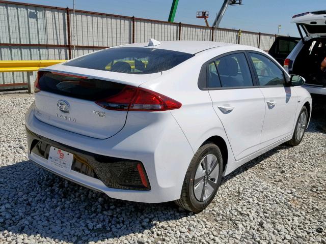 KMHC65LC1KU134635 - 2019 HYUNDAI IONIQ BLUE WHITE photo 4