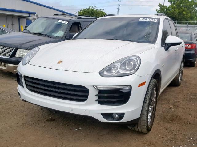 WP1AE2A26GLA18205 - 2016 PORSCHE CAYENNE SE WHITE photo 2