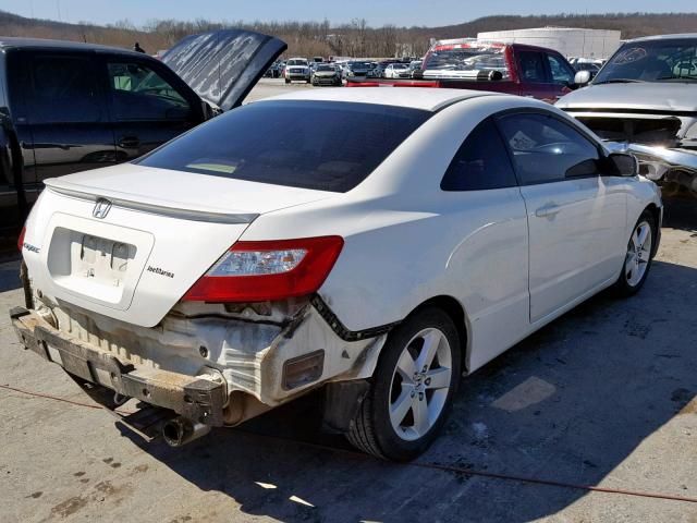 2HGFG12908H572007 - 2008 HONDA CIVIC EXL WHITE photo 4