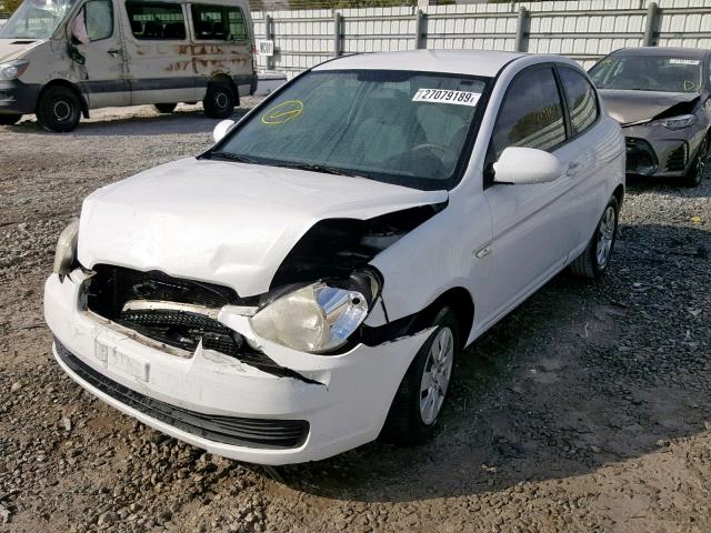 KMHCM36C99U133314 - 2009 HYUNDAI ACCENT GS WHITE photo 2