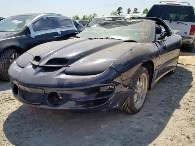 2G2FV22G322165872 - 2002 PONTIAC FIREBIRD F BLUE photo 2