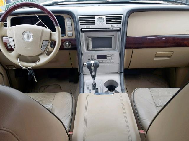 5LMFU28546LJ02380 - 2006 LINCOLN NAVIGATOR Krem foto 9