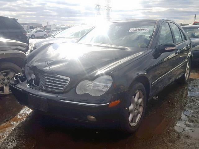 WDBRF61J12F272619 - 2002 MERCEDES-BENZ C 240 BLACK photo 2