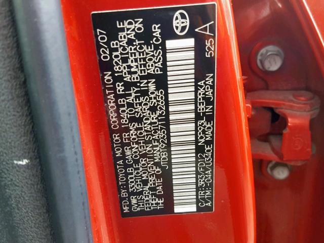 JTDBT923571132655 - 2007 TOYOTA YARIS RED photo 10