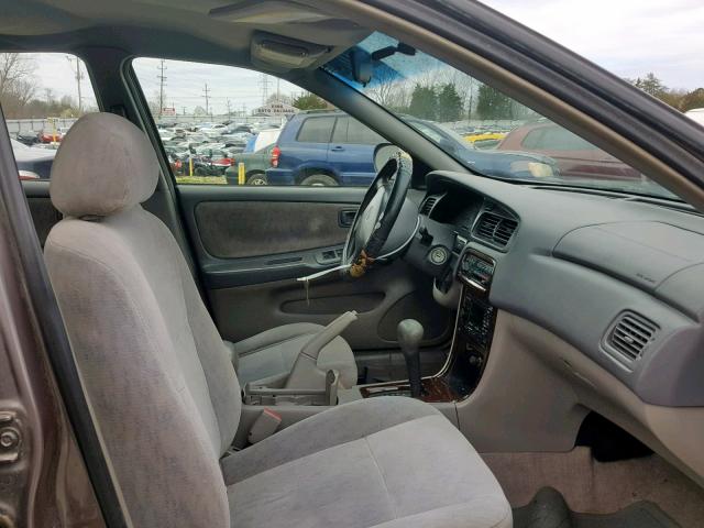 1N4DL01DXWC236906 - 1998 NISSAN ALTIMA XE GRAY photo 5