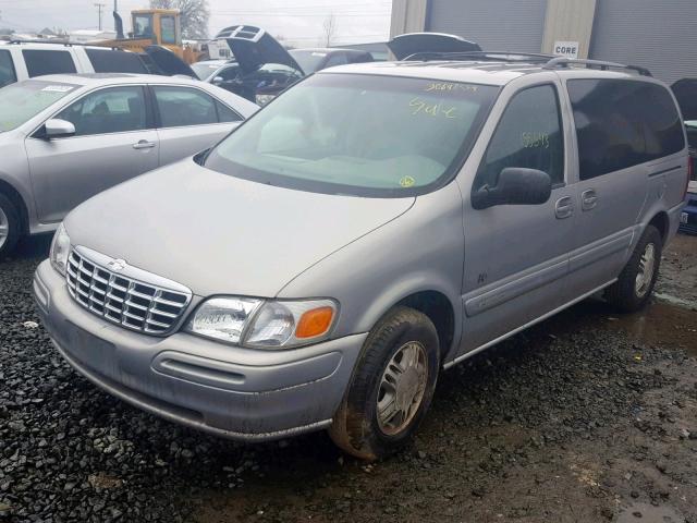 1GNDX13E3YD307894 - 2000 CHEVROLET VENTURE LU SILVER photo 2