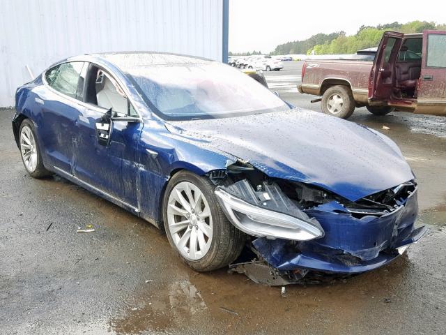 5YJSA1E12HF209752 - 2017 TESLA MODEL S ლურჯი ფოტო 1