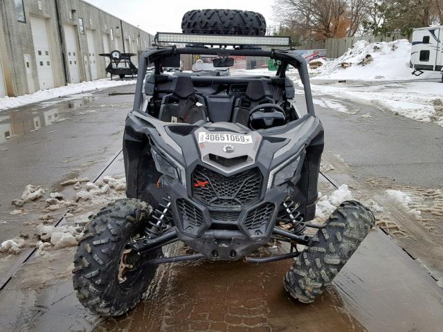 3JBVDAW47JK001248 - 2018 CAN-AM MAVERICK X GRAY photo 2