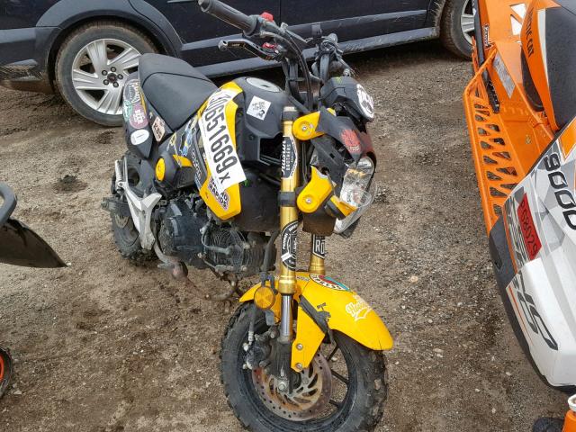 MLHJC6117F5109649 - 2015 HONDA GROM 125 YELLOW photo 1