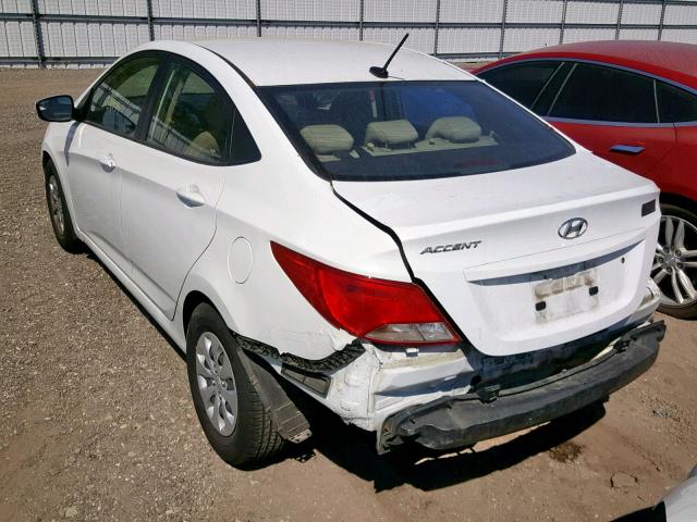 KMHCT4AE5GU115245 - 2016 HYUNDAI ACCENT SE WHITE photo 4