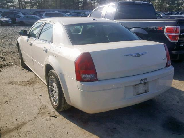 2C3KA43R86H470857 - 2006 CHRYSLER 300 WHITE photo 3