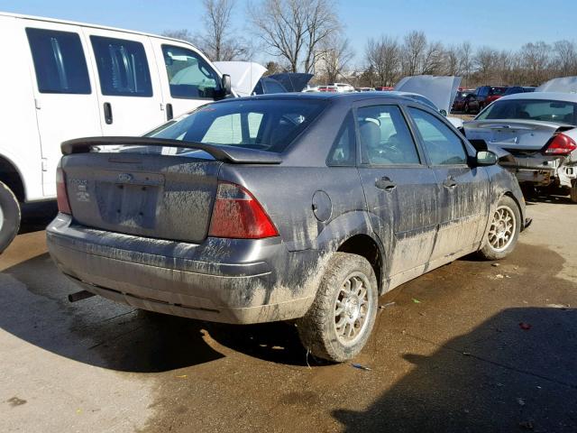 1FAFP34N17W170457 - 2007 FORD FOCUS ZX4 GRAY photo 4