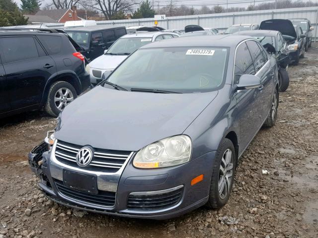 3VWDF71K36M748267 - 2006 VOLKSWAGEN JETTA 2.5L GRAY photo 2