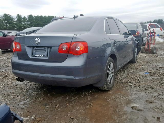 3VWDF71K36M748267 - 2006 VOLKSWAGEN JETTA 2.5L GRAY photo 4