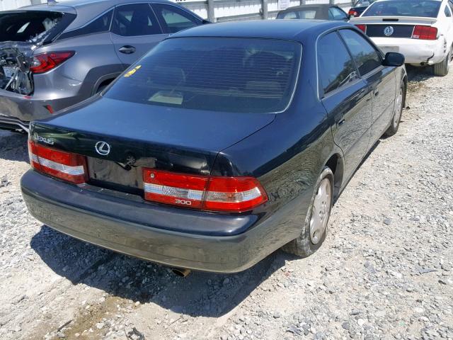 JT8BF28G510341902 - 2001 LEXUS ES 300 BLACK photo 4