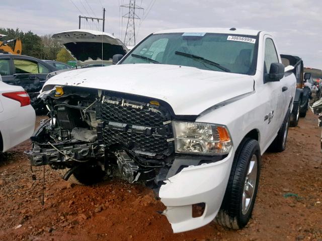 3C6JR6AT1KG500888 - 2019 RAM 1500 CLASS WHITE photo 2