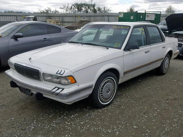 1G4AG55M3S6511674 - 1995 BUICK CENTURY SP WHITE photo 2