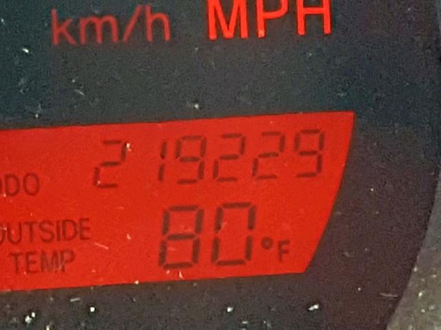 2T1KR32E53C062089 - 2003 TOYOTA MATRIX 银色 照片 8