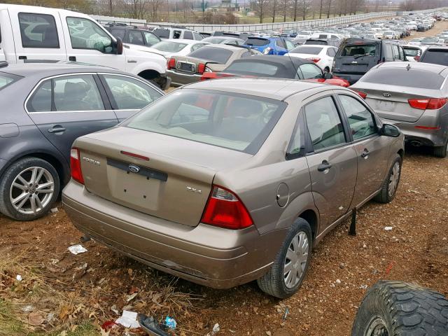 1FAFP34N35W293870 - 2005 FORD FOCUS ZX4 TAN photo 4