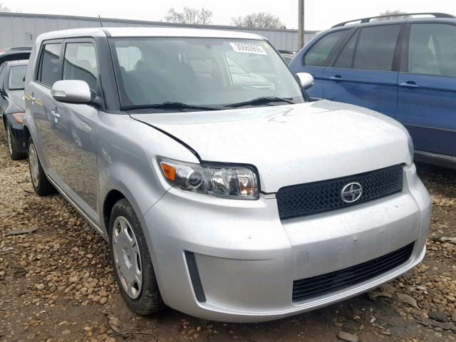 JTLZE4FE4A1102050 - 2010 TOYOTA SCION XB 银色 照片 1