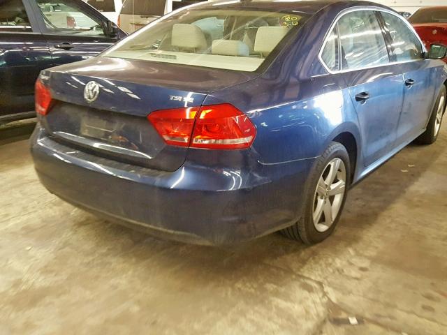 1VWBT7A34EC088362 - 2014 VOLKSWAGEN PASSAT SE BLUE photo 4