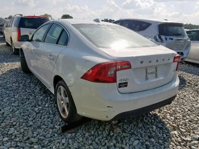 YV1622FSXC2108931 - 2012 VOLVO S60 T5 WHITE photo 3