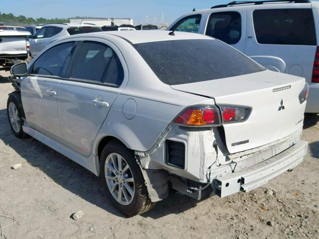 JA32U2FU4GU012415 - 2016 MITSUBISHI LANCER ES WHITE photo 3