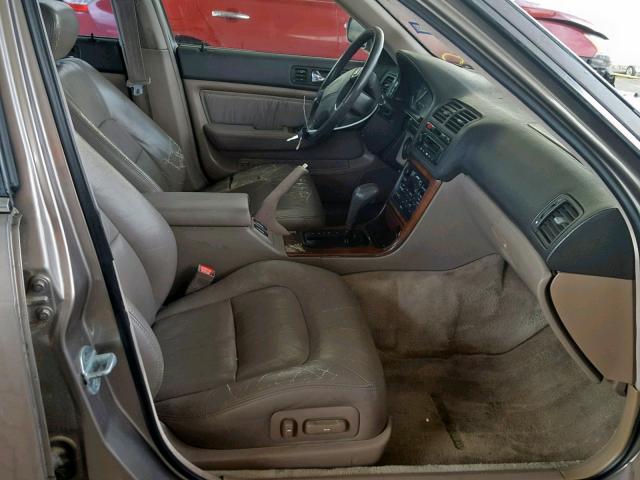 JH4KA7675SC001910 - 1995 ACURA LEGEND LS GOLD photo 5