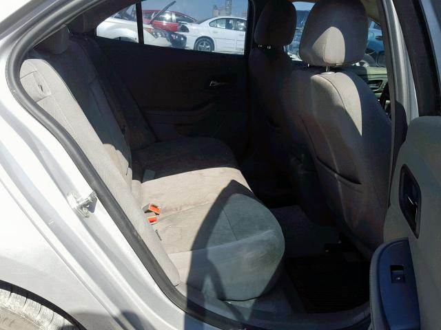 1G11B5SA4DF353838 - 2013 CHEVROLET MALIBU LS SILVER photo 6