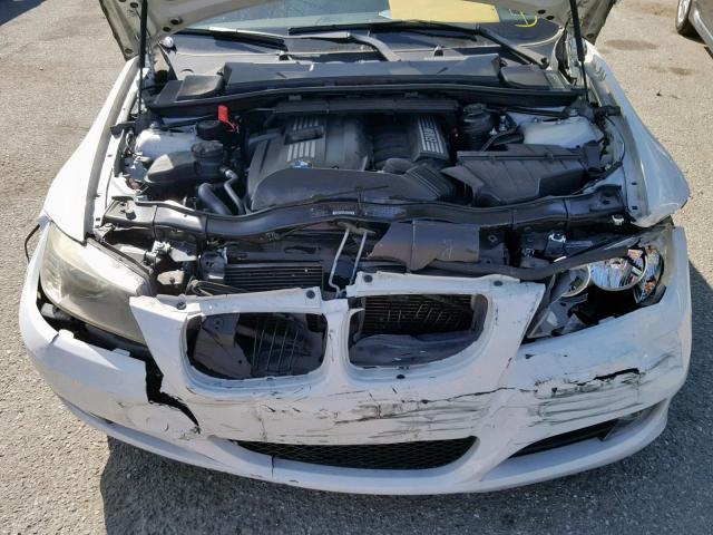 WBAPH5G57BNM75802 - 2011 BMW 328 I SULE WHITE photo 9