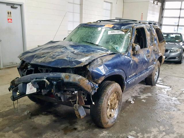 1GNDT13W62K207649 - 2002 CHEVROLET BLAZER BLUE photo 2