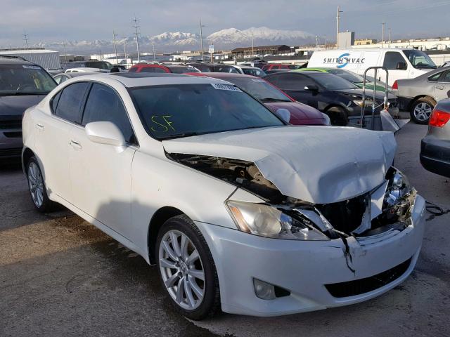 JTHCK262462002082 - 2006 LEXUS IS 250 WHITE photo 1