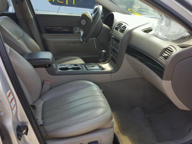 1LNHM86S94Y648583 - 2004 LINCOLN LS فضي صورة 5