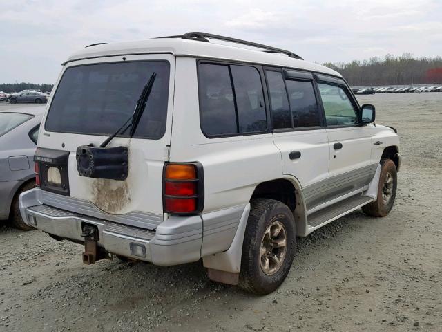 JA4MR51R8XJ002661 - 1999 MITSUBISHI MONTERO WHITE photo 4