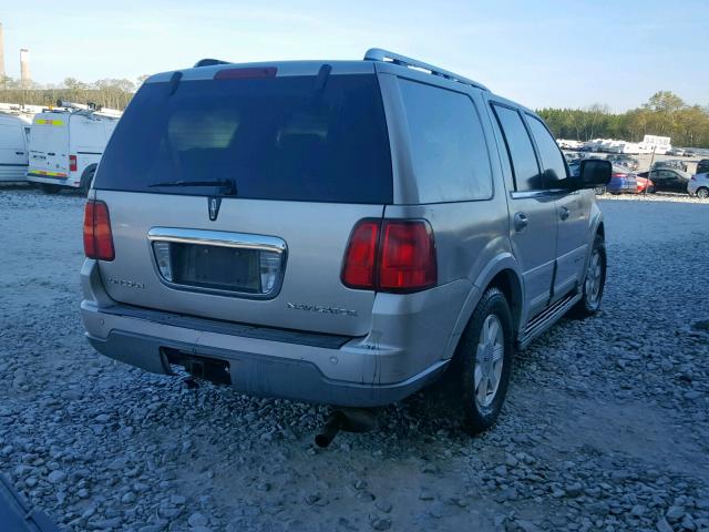 5LMFU28R23LJ03574 - 2003 LINCOLN NAVIGATOR Gümüş foto 4