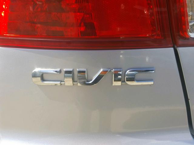 2HGES16394H567897 - 2004 HONDA CIVIC DX V SILVER photo 10