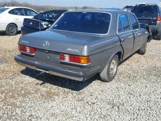 WDBAB33C2FA269964 - 1985 MERCEDES-BENZ 300 DT GRAY photo 4