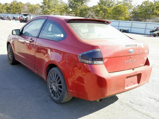 1FAHP33N19W135852 - 2009 FORD FOCUS SES RED photo 3