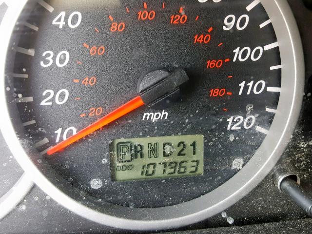 4F2CZ06124KM01806 - 2004 MAZDA TRIBUTE ES წითელი ფოტო 8