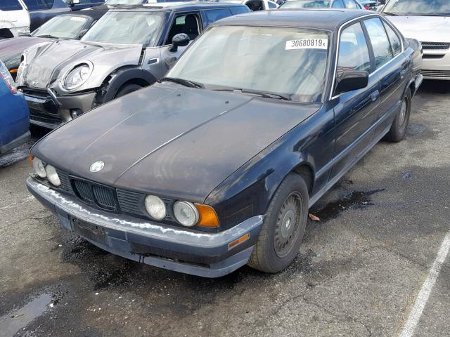 WBAHC1311LBC91850 - 1990 BMW 525 I BLACK photo 2