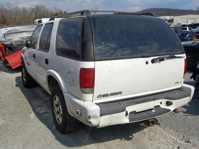 1GNDT13X25K122093 - 2005 CHEVROLET BLAZER WHITE photo 3