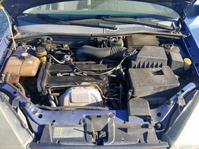 3FAFP37304R124658 - 2004 FORD FOCUS ZX5 BLUE photo 7