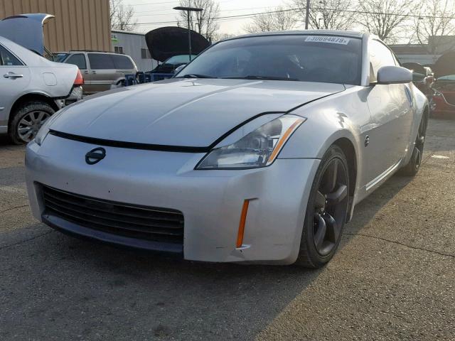 JN1AZ34E14T052262 - 2004 NISSAN 350Z COUPE SILVER photo 2