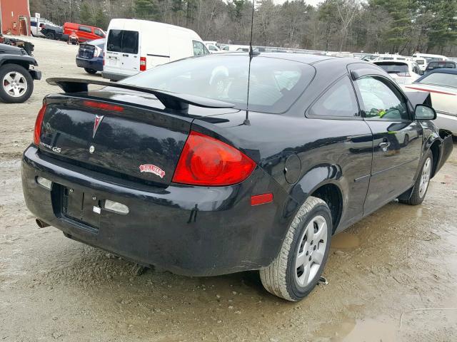 1G2AS18H297183571 - 2009 PONTIAC G5 BLACK photo 4